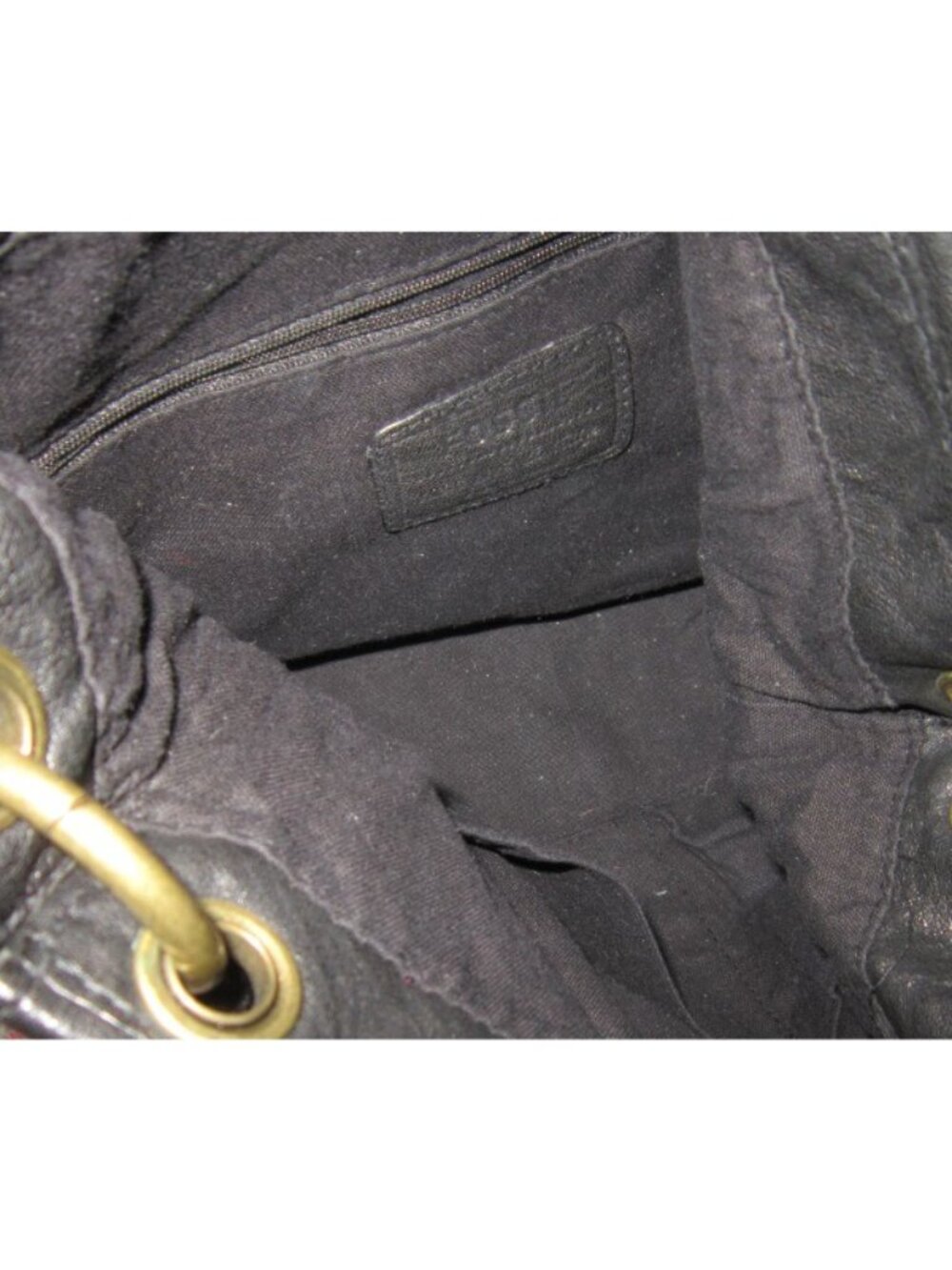 Fossil Large Shoulder Bag Purse Hobo Black Studded Leather 14x14 Snap Pockets - Picture 3 of 3